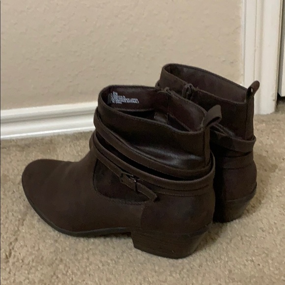 Kim Rogers Ankle Boots - Picture 2 of 4